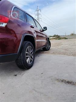 جيب جراند شيروكي